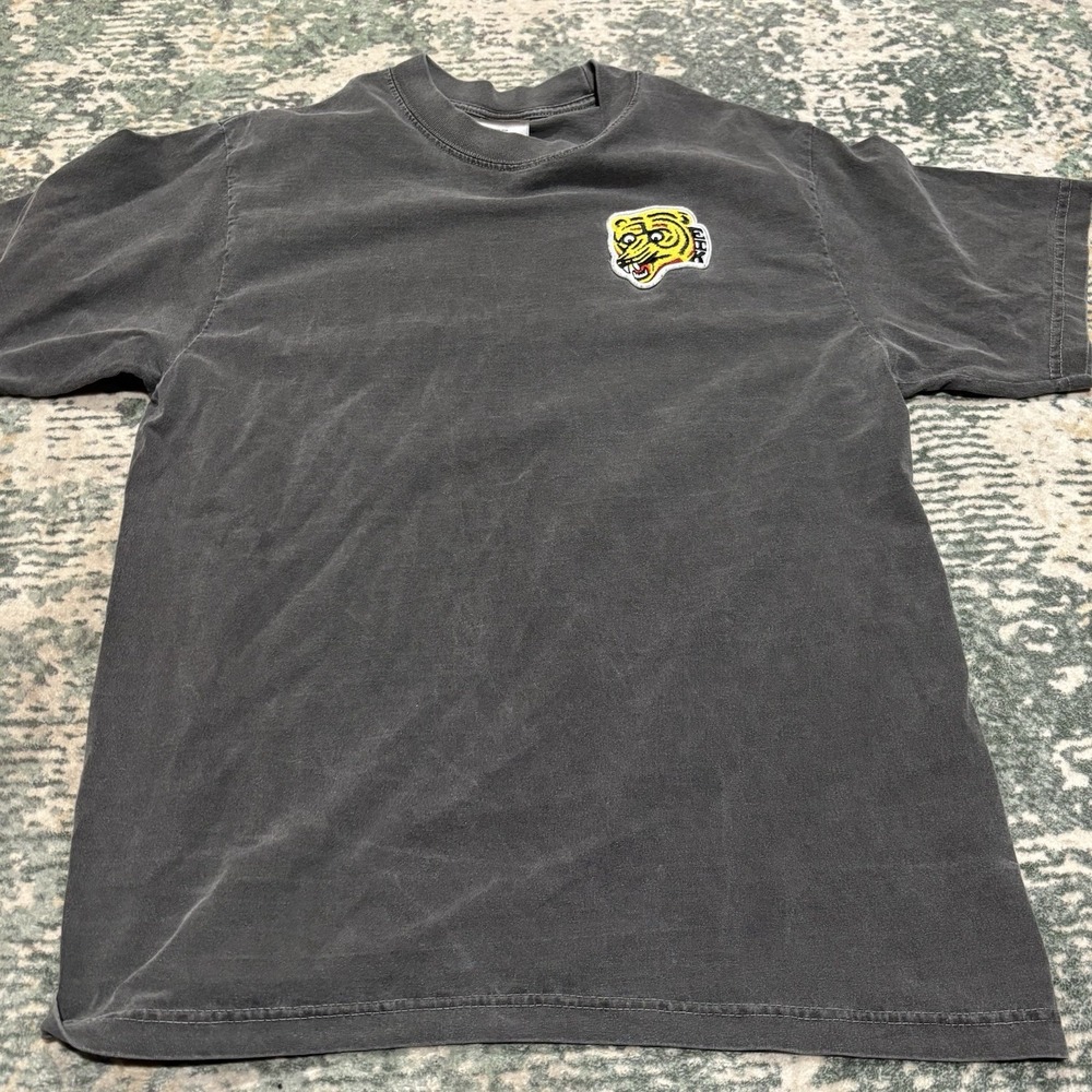 Shaka Wear Dark Wash Tshirt Medium Tiger  EIK Heavy Streetwear